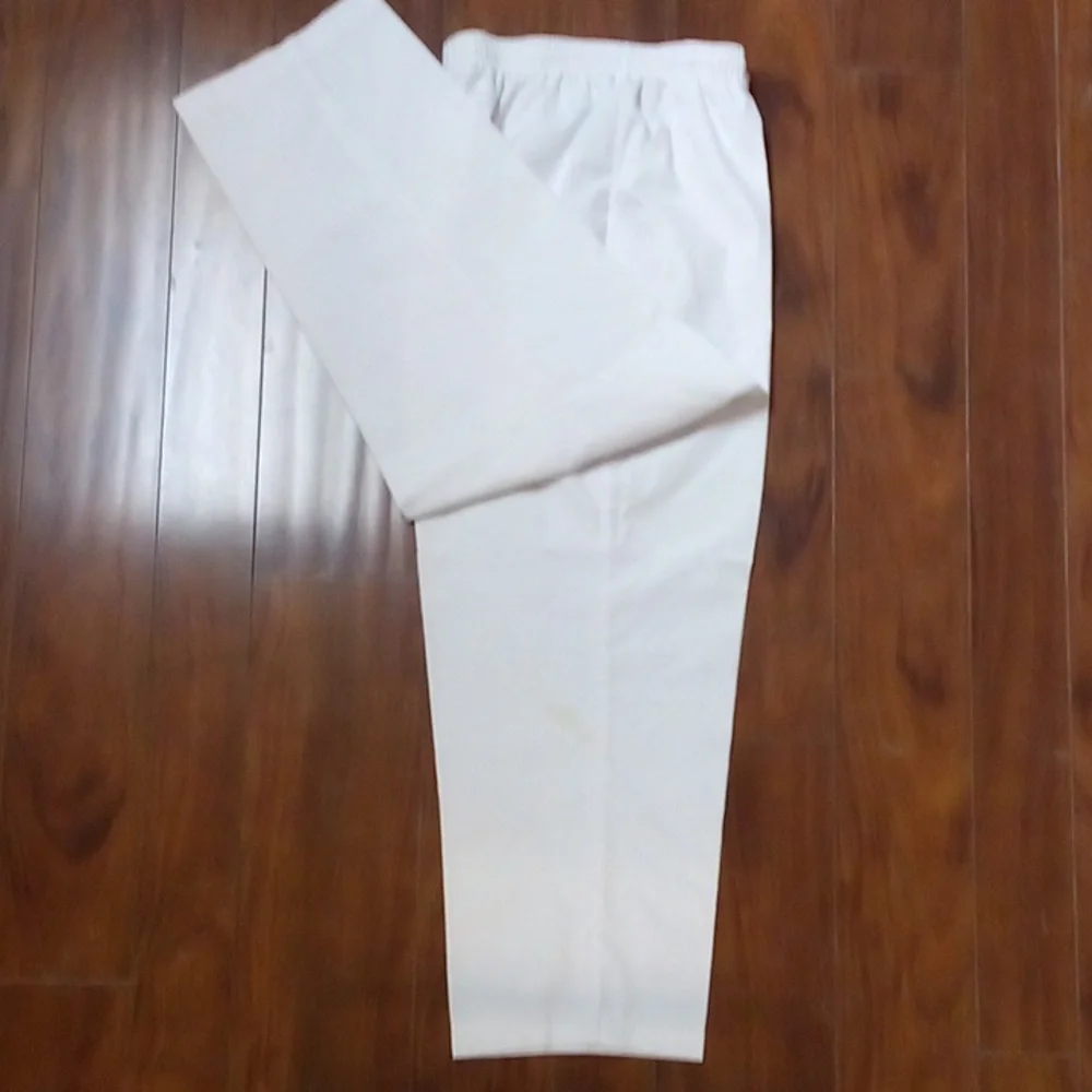 Koret Petites White Pants - 28" Elasticized Waist - Picture 2 of 7